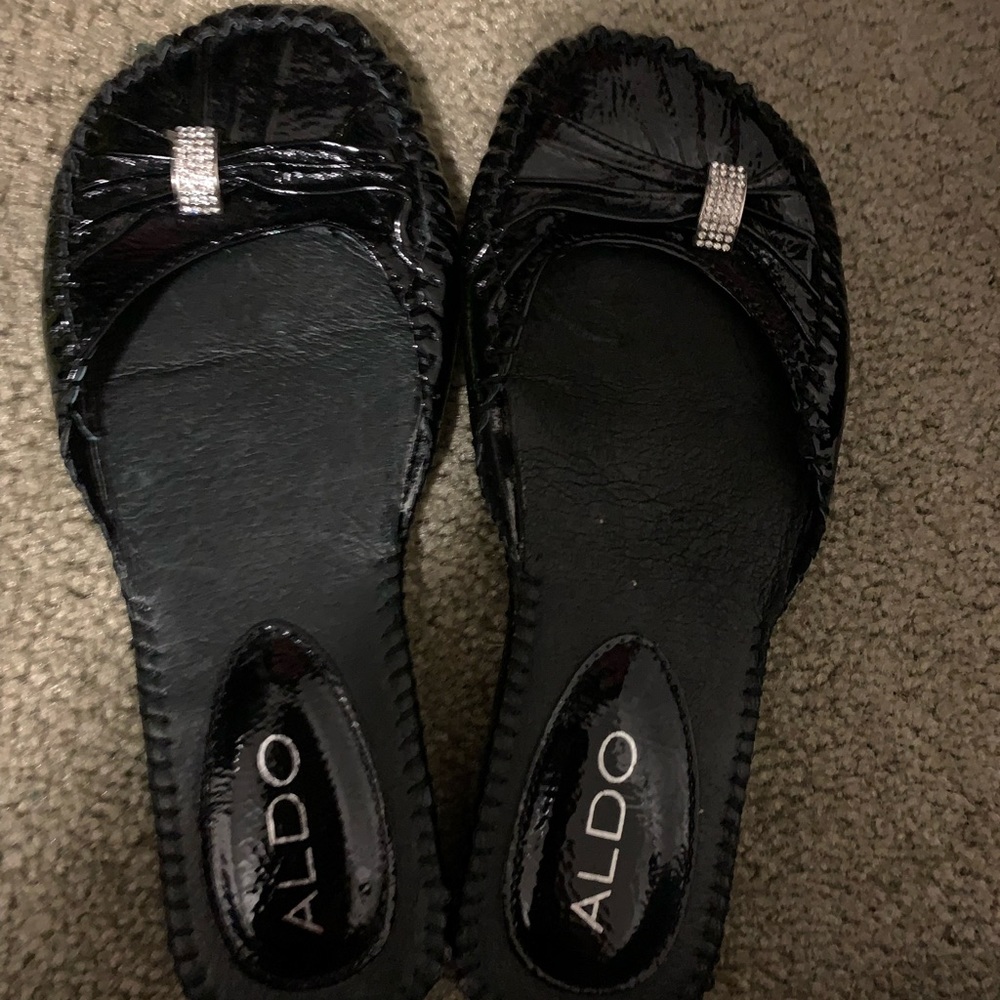 Aldo black slide on